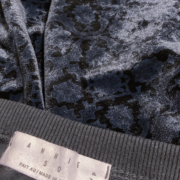 Annie 50 top - Picture 3 of 3